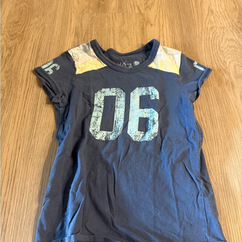 ⭐ Old Navy‎ Navy Blue Kids Tee with Number Graphic⭐